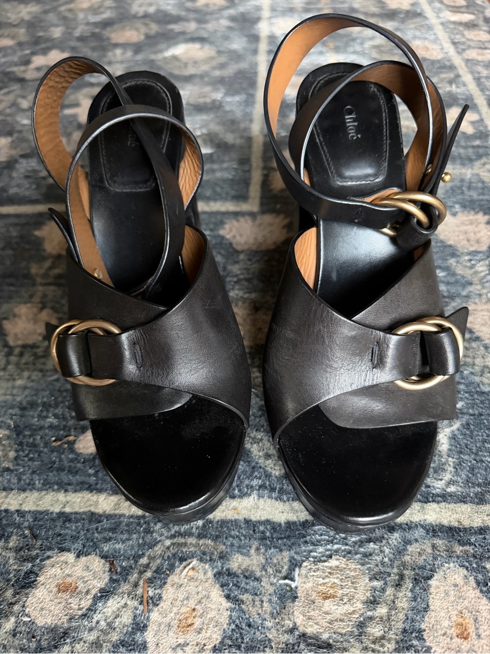 Chloé Black Leather Platform Sandals Size 38 Gold Ring Hardware